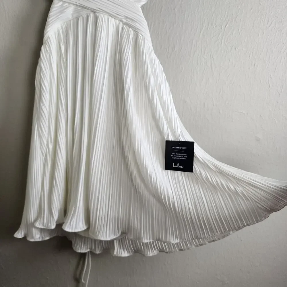 Lulus Captivating Delight White Plisse Satin Mini Dress - Lace-Up Bridal NWT M - Picture 8 of 14